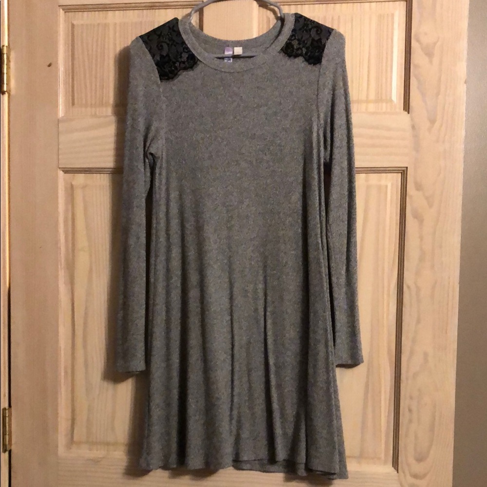 Gray Long Sleeve Dress with Lace Detail